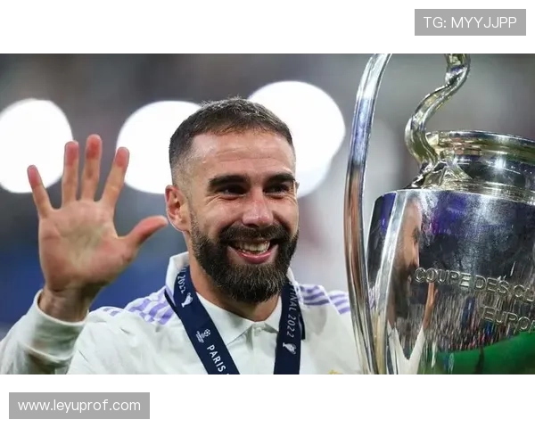 卡瓦哈尔成就欧冠五冠王，皇马后卫再创辉煌