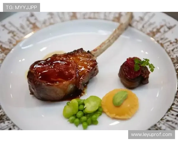 卢玉菲训练完直接拎爱马仕去吃米其林三星？