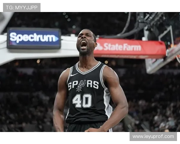 NBA西亚卡姆挡拆回归提升效率胜过巴恩斯单打