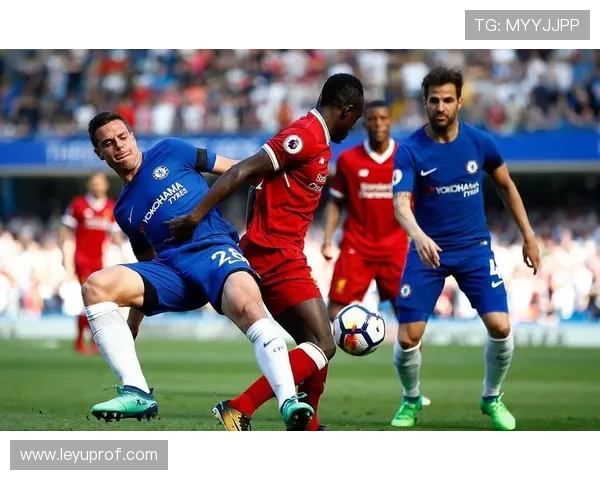 帕利尼亚防守强度对曼城中场体系的考验